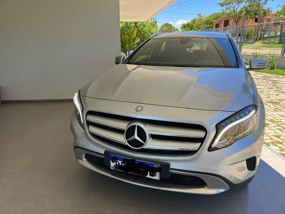 MERCEDES-BENZ GLA 200 1.6 CGI ADVANCE 16V TURBO FLEX 4P AUTOMÁTICO